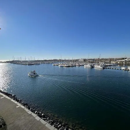 Avec Parking, Animaux Acceptes, Vue Sur Port - Fr-1-702-28 Apartment *
